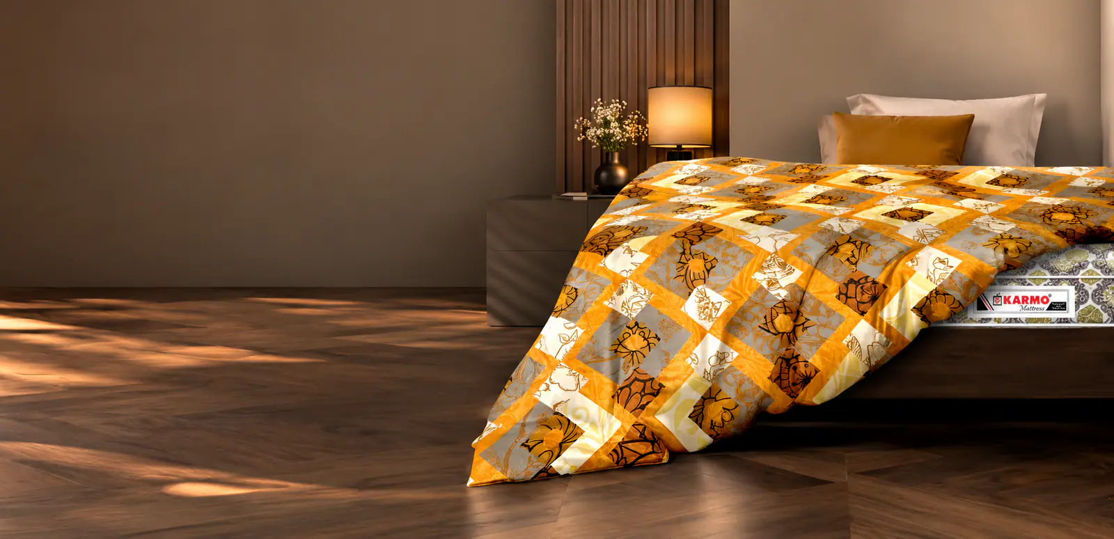 Karmo HomeTex golden comfort bed set